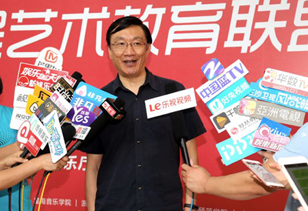 以科技之力，筑艺术传承之魂<br />：馗咝Ｔ冻桃帐踅逃似舳鞘皆猜淠